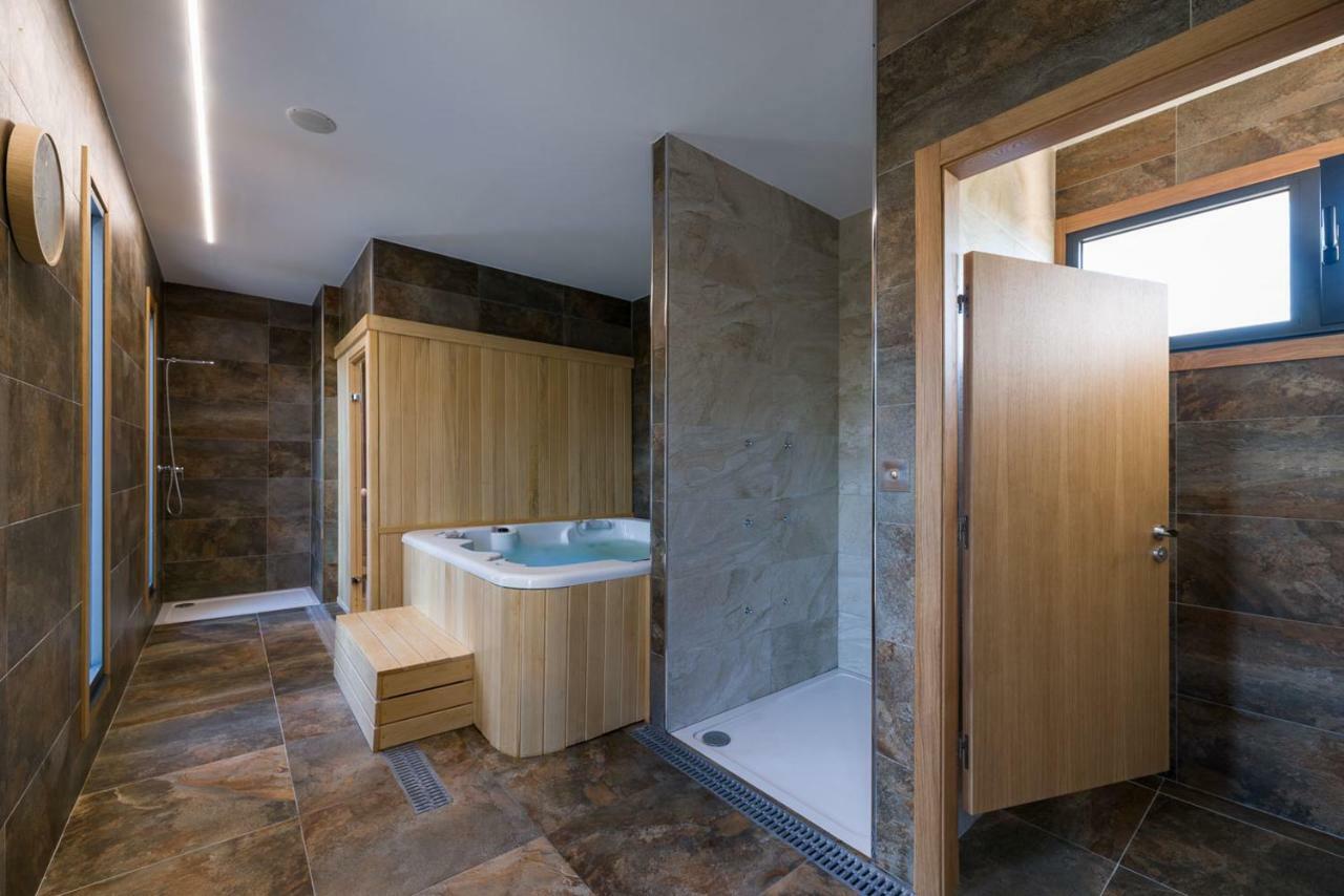 Hotel A Curuxa Wellness Arzúa Zewnętrze zdjęcie